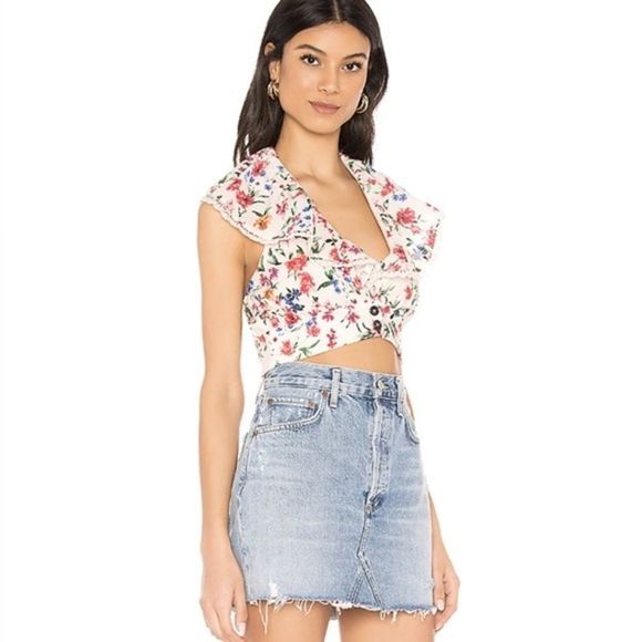 Lovers & Friends NWT Size Medium, Off-White Floral Crop Top, 100% Cotton - Picture 1 of 9